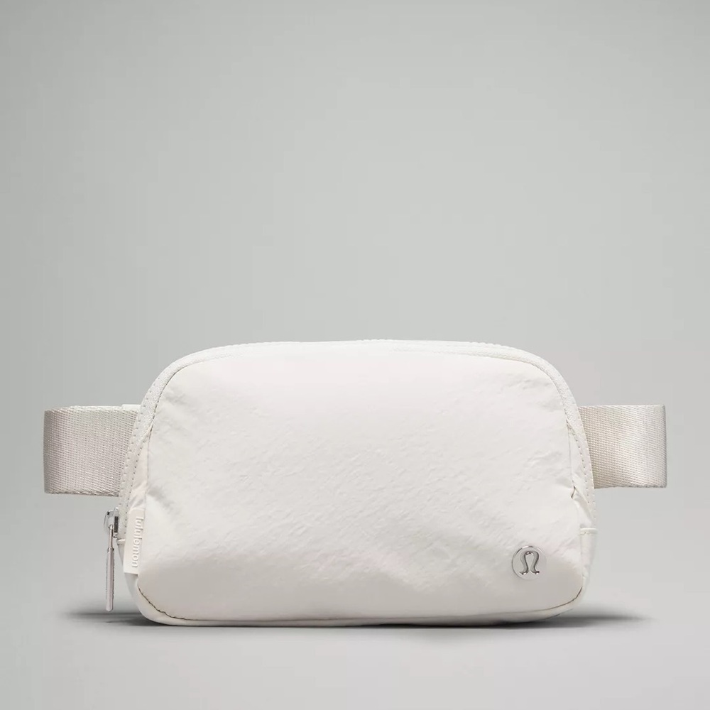 Lululemon Athletica Everywhere Belt Bag